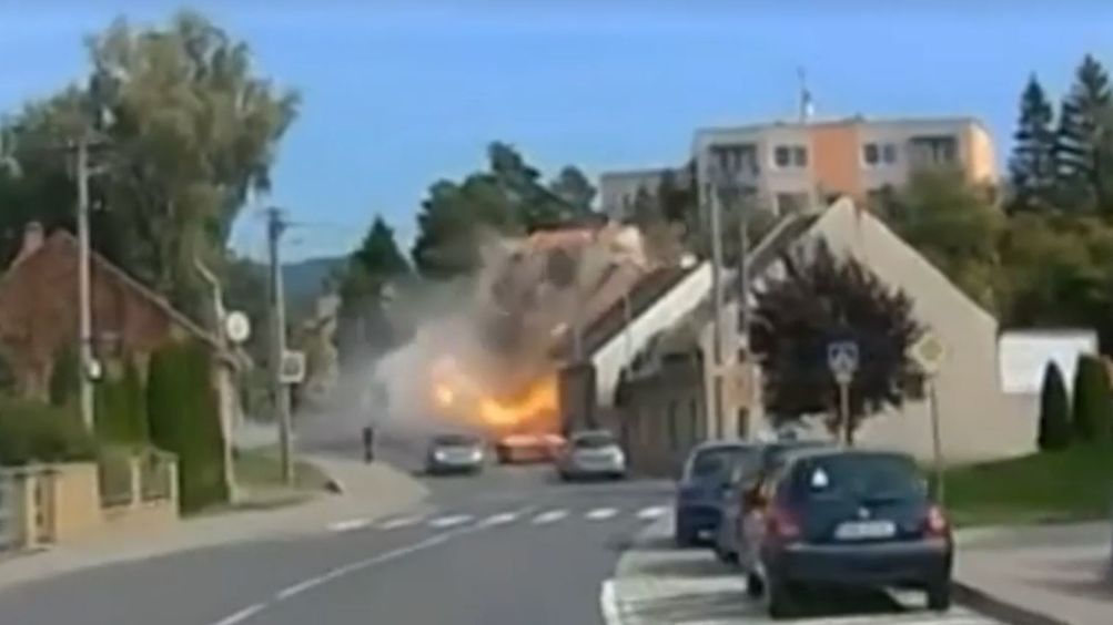Výbuch domu v Koryčanech nepřežili dva hasiči, obviněnému hrozí osm let vězení